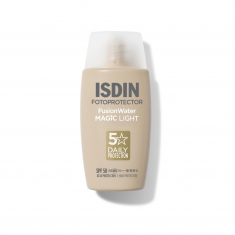 ISDIN Fotoprotector Fusion Water Color SPF50 Тониран слънцезащитен флуид за лице 50 ml - светъл