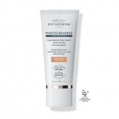 Esthederm Photo Reverse Изсветляваща слънцезащита - светъл 50 ml