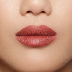 NL Beauty TOO NUDE TO BE TRUE Молив за устни 04 FANTASY 1,5 g