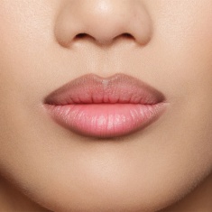 NL Beauty TOO NUDE TO BE TRUE Молив за устни 05 THE NEW NUDE 1,5 g