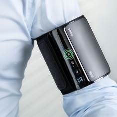 Omron Evolv Автоматичен апарат за кръвно налягане