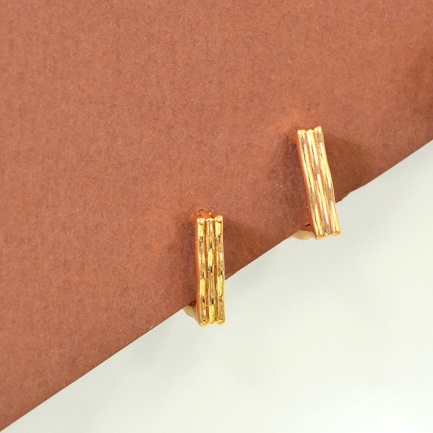 FARMA BIJOUX Квадратни златни обеци 17 mm