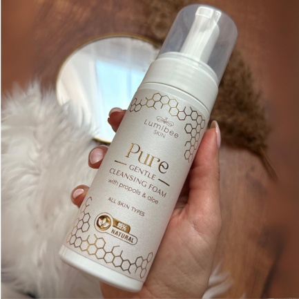 Lumibee PURE Почистваща пяна за лице 150 ml