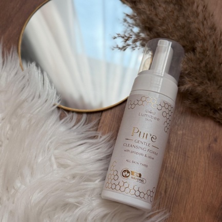 Lumibee PURE Почистваща пяна за лице 150 ml