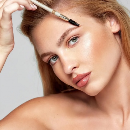 NL Beauty BROW YEAH! Молив За Вежди 1.1 g 10 BLONDE
